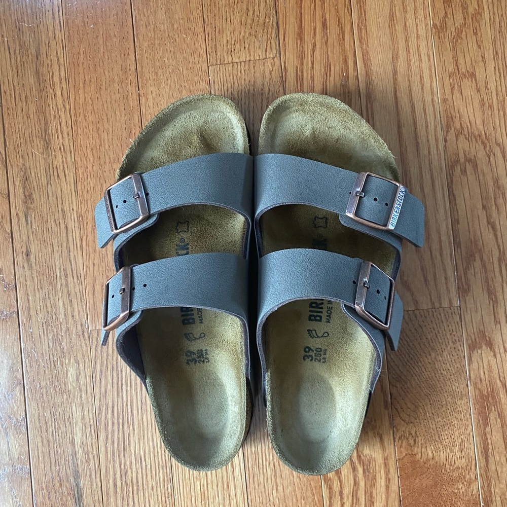 Birkenstock Arizona style size 39 new